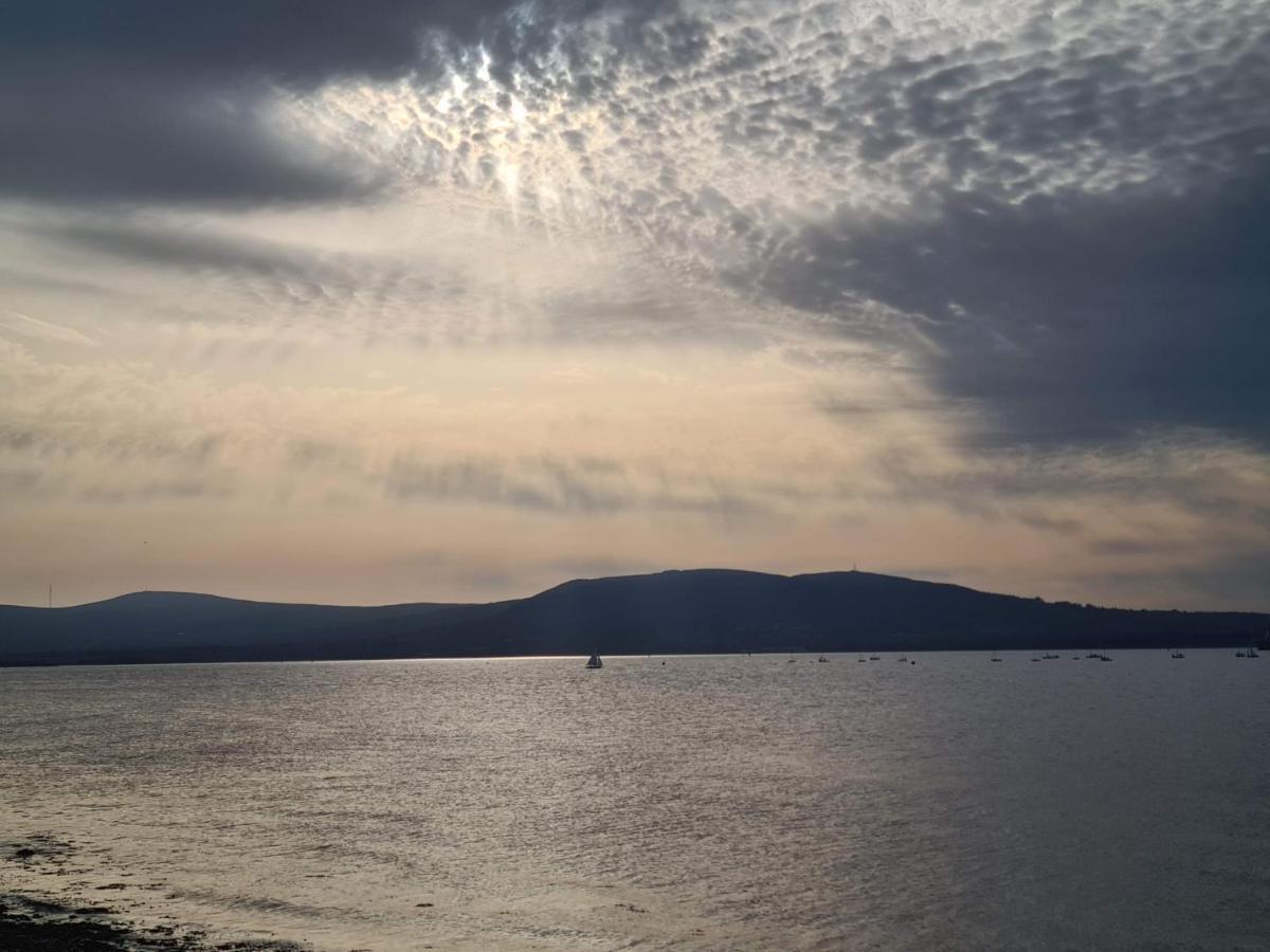 Apartament Nara Seaside Retreat Cultra Zewnętrze zdjęcie