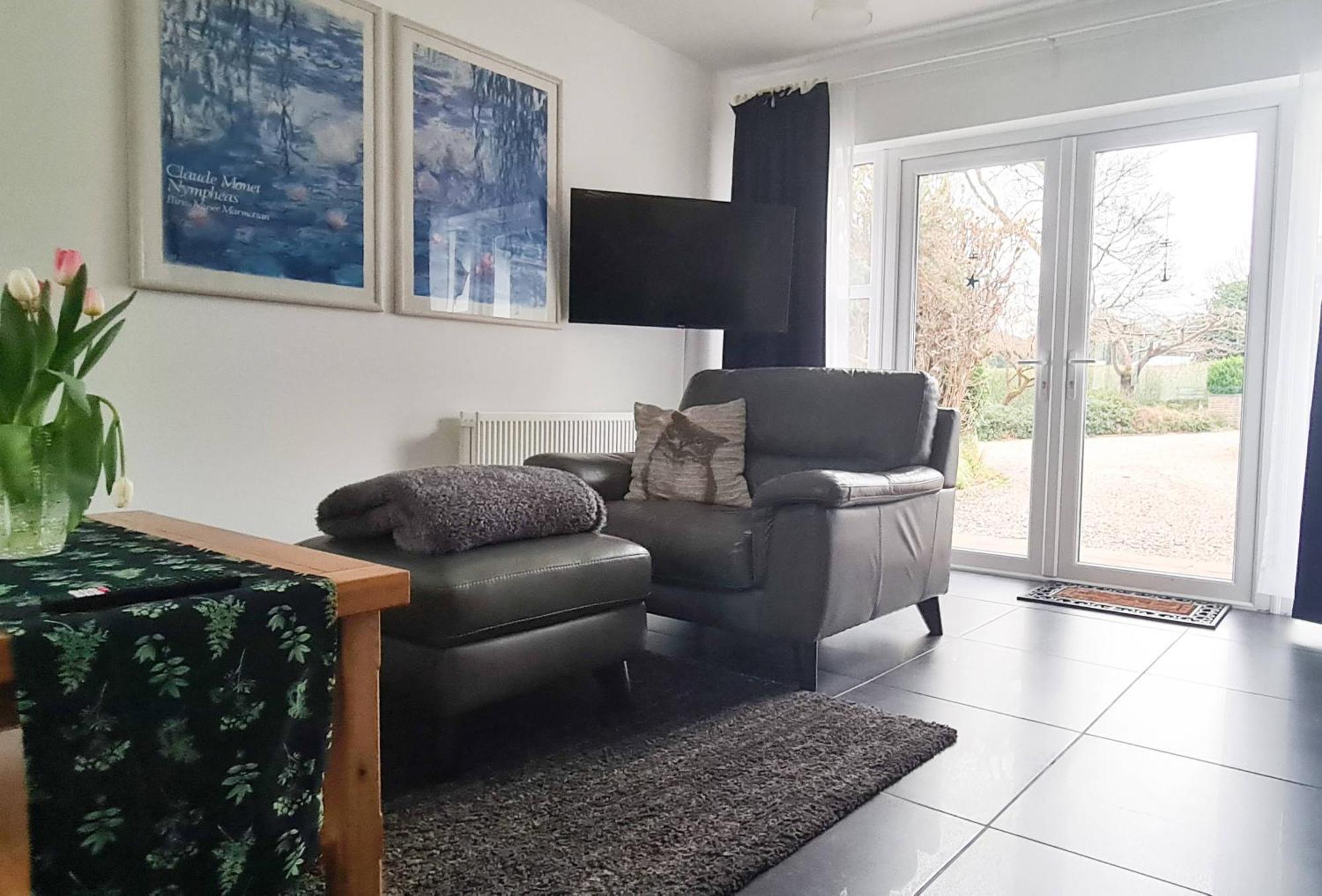 Apartament Nara Seaside Retreat Cultra Zewnętrze zdjęcie